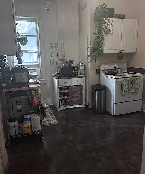 635 S Mason St — Photo 2
