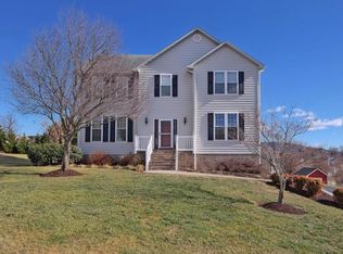 276 Wentworth Ln, Daleville, VA 24083