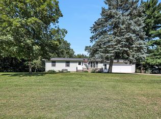 818 6th St W, Wabasha, MN 55981