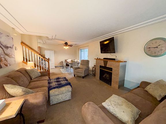 2nd image of 21222 Shetland Dr N