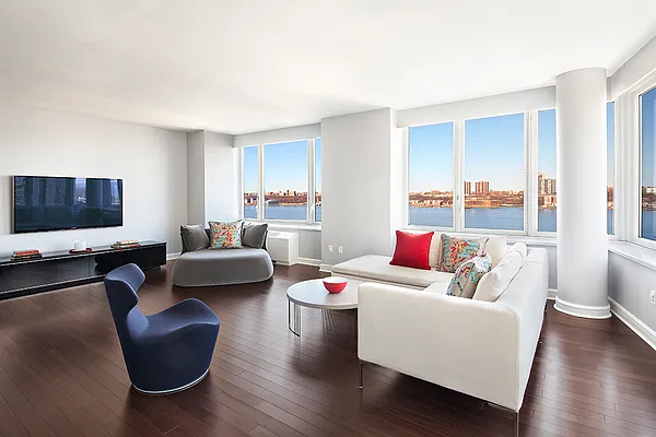 Sold by Corcoran | media 2
