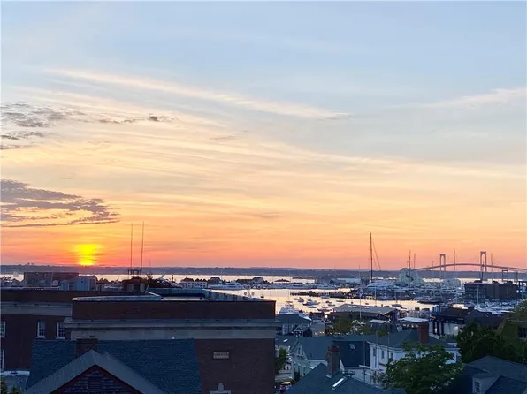 235 Spring St APT 2, Newport, RI 02840