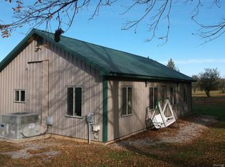 261 Rr 1, Elizabethtown, IL 62931