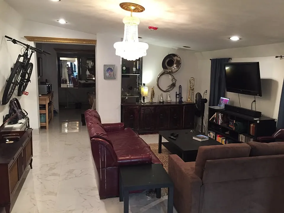 2 bed, 1400 sqft, $1,600 — Photo 2