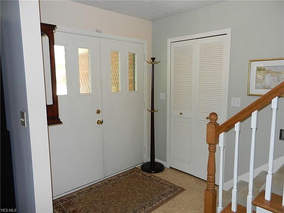 4th image of 27976 Edgepark Dr