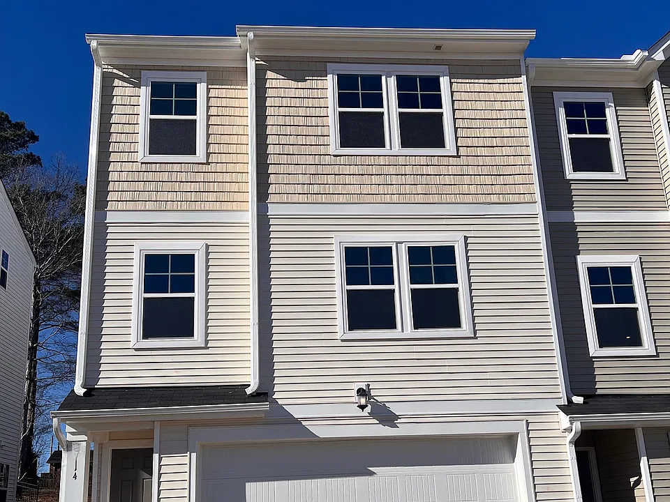 2014 Sandwood Loch Dr
