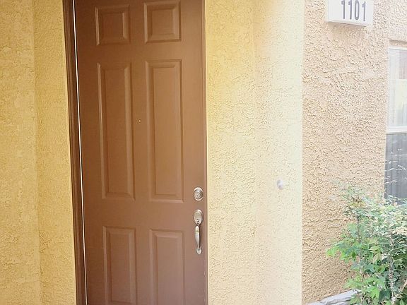 3rd image of 9303 Gilcrease Ave Unit 1101
