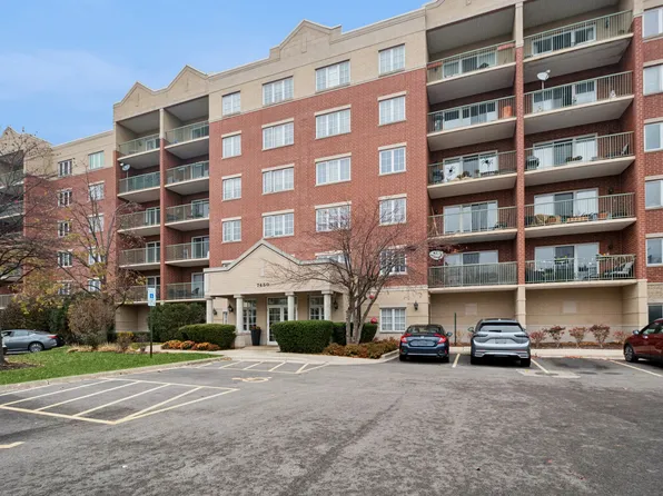 7450 Lincoln Ave Unit 609, Skokie, IL 60076