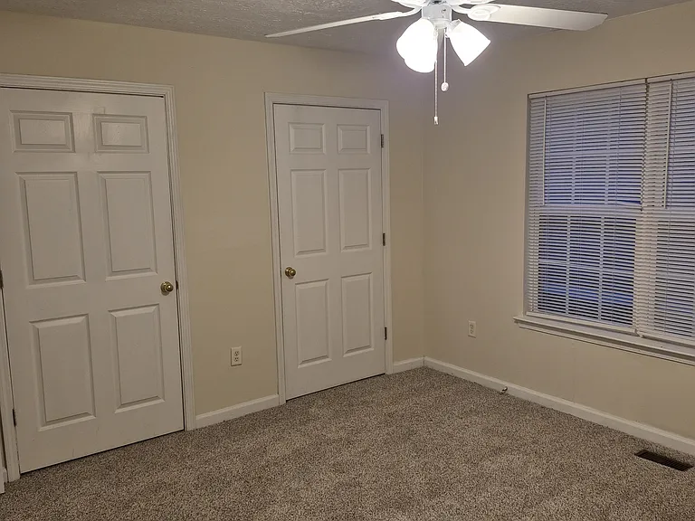 66 Point Place Dr — Photo 9