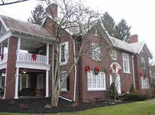 205 N 11th St, Newark, OH 43055
