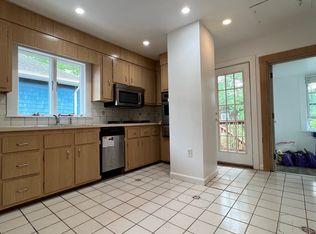 24 Chetwynd Rd #2, Somerville, MA 02144