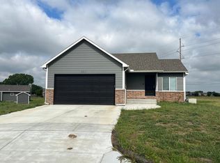 4811 S Saint Paul Ct, Wichita, KS 67217