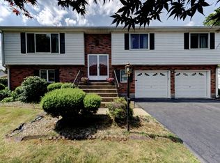 49 Angela Dr, Wethersfield, CT 06109