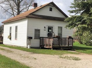 1115 Randolph St, Cheboygan, MI 49721