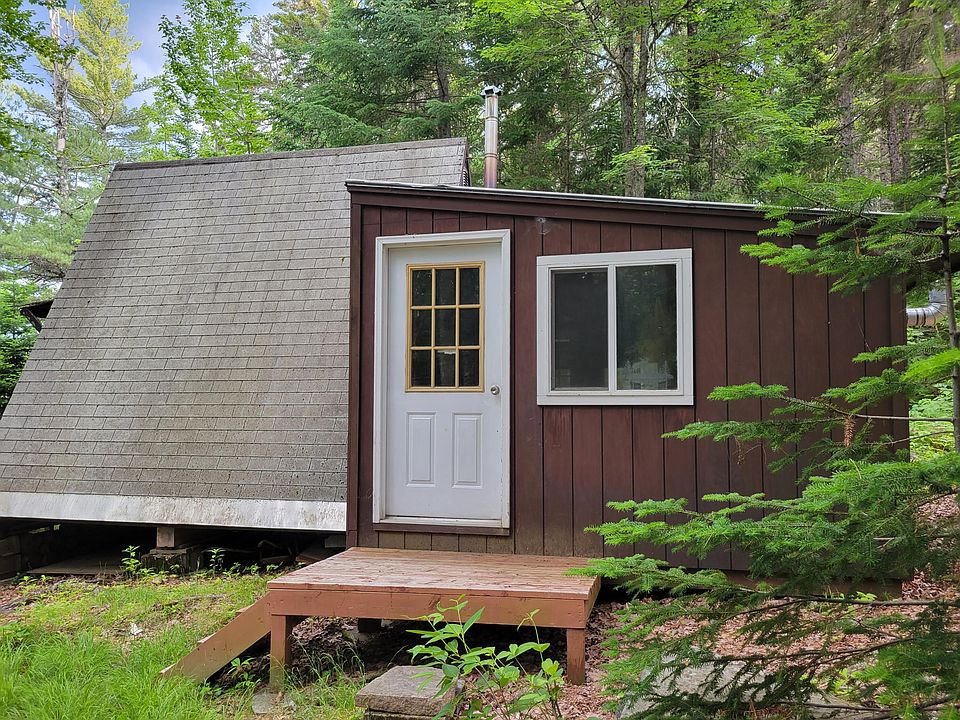 2nd image of 1085 Troutdale Rd