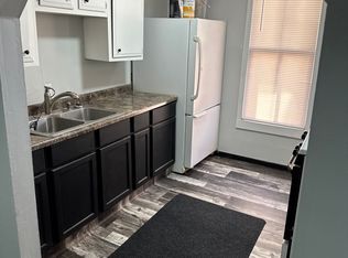 3044 S 18th St, Omaha, NE 68108