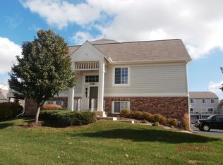 3353 Cameron Dr, Elgin, IL 60124