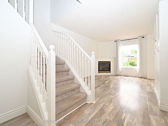 5th image of 233 Stanley St