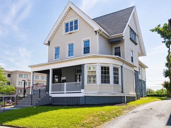 184 Alexander St, Rochester, NY 14607