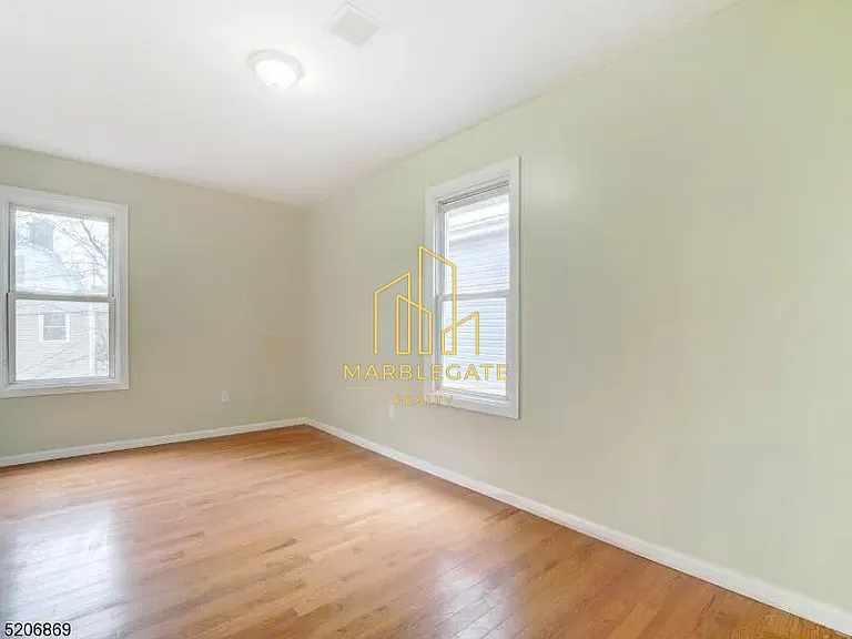 796 S 13th St #11 — Photo 7