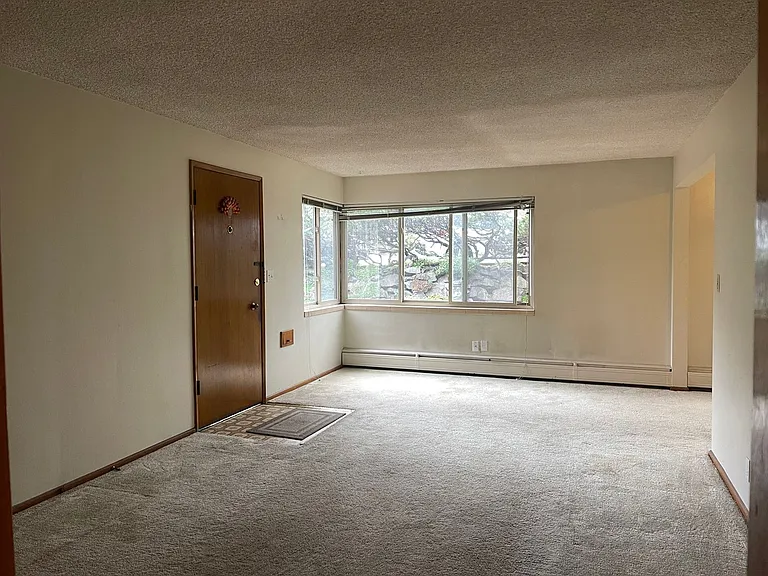 2321 NE 55th St, Seattle, WA 98105 — Photo 3