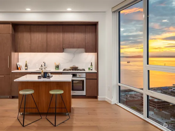 121 Stewart Street #1701, Seattle, WA 98101