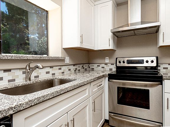 5th image of 4507 E Bluefield Ave