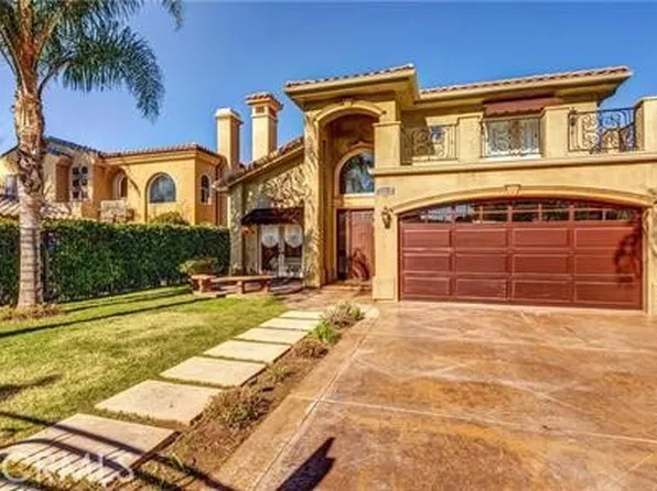 14739 Hesby St, Sherman Oaks, CA 91403