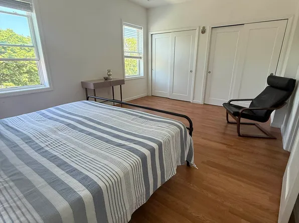 3626 Bayview Avenue image 16 of 32