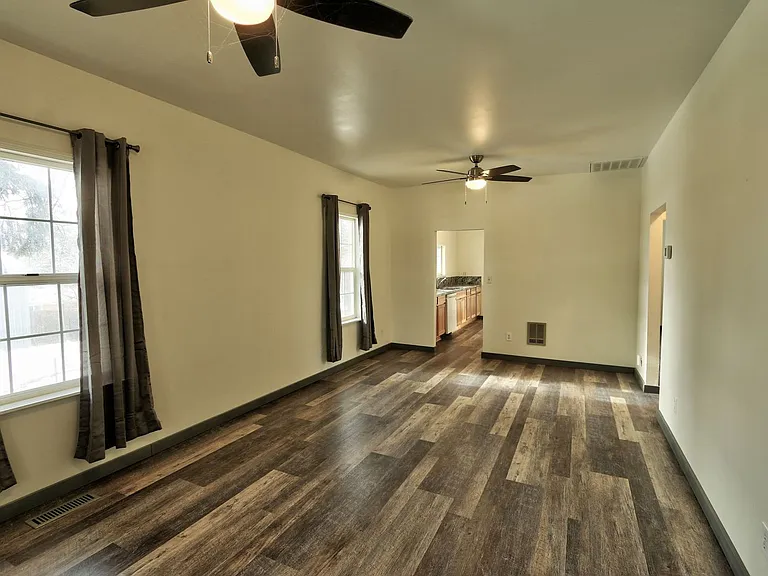 2232 Kiln St — Photo 2