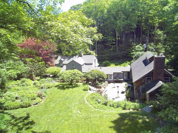 70 Limekiln Road, Redding, CT 06896