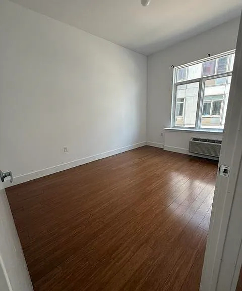 217 Newark Ave #307 — Photo 5