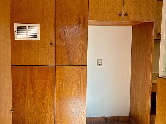 5th image of 508 Adams Ave