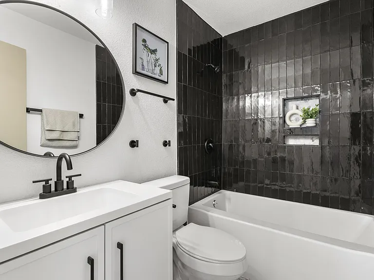 185 Lakeview Dr — Photo 20