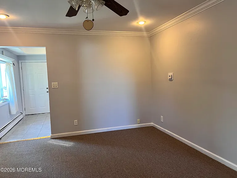 391 Monmouth Ave #1 — Photo 19