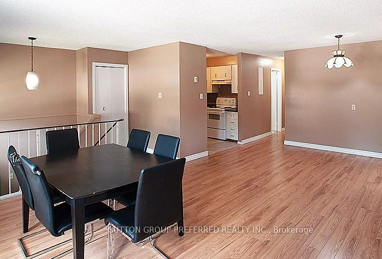 56 Gunn St — Photo 6