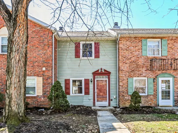 1115 Nanroc Dr, Mechanicsburg, PA 17055