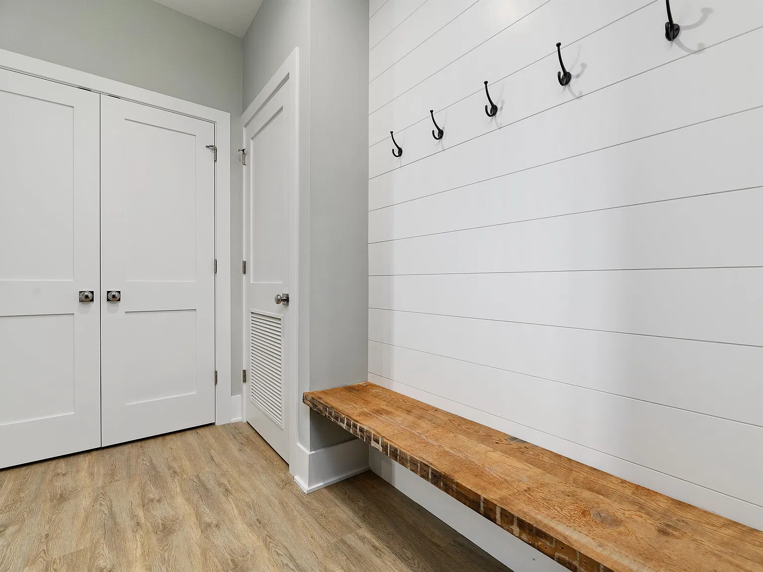 4646 N. Damen - 401 — Photo 2