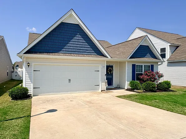 1335 Clemons Ln, Gilbert, SC 29054