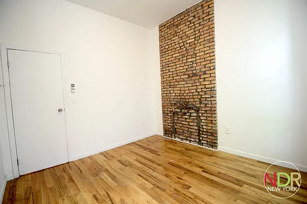 Rented by Next Door Realty NYC | media 7