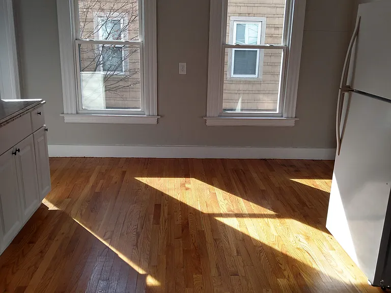 211 Alden Ave #1B — Photo 12