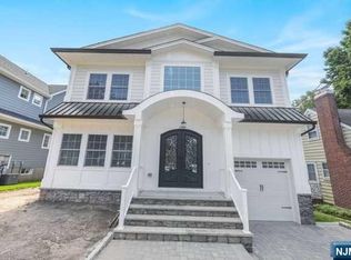 308 Henry St, Hasbrouck Heights, NJ 07604