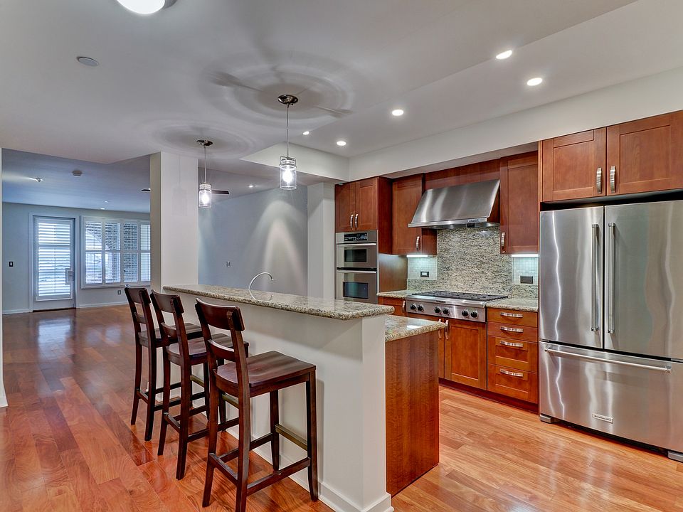 1st image of 5440 La Jolla Blvd Unit E103