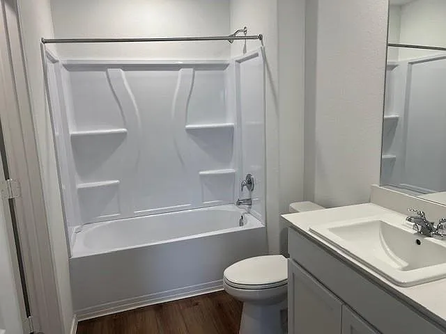 2215 Cyclone Dr — Photo 11