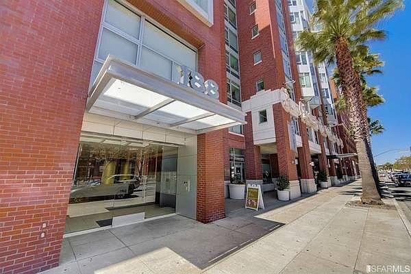 1st image of 188 King St Unit 309