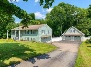 26 Lancaster Mdws, West Boylston, MA 01583