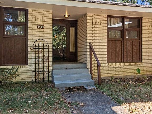 3rd image of 504 W Leeper St