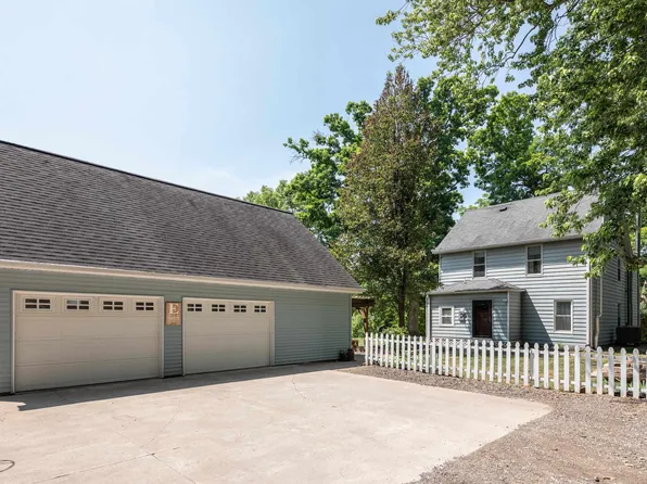 5624 N Kramm Rd, Brimfield, IL 61517