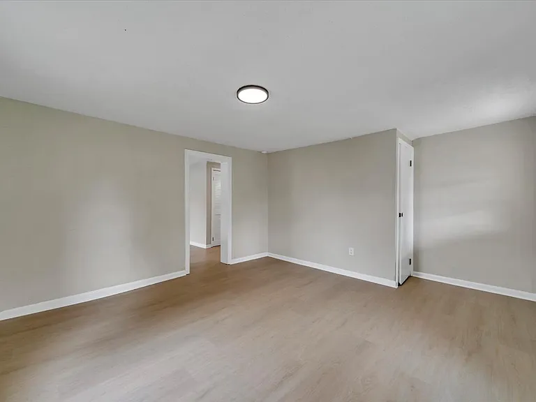 4532 Tacoma St NE — Photo 4