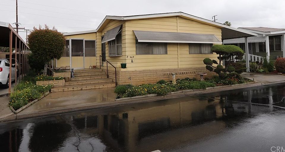 1st image of 14019 Lake View Dr Space 5